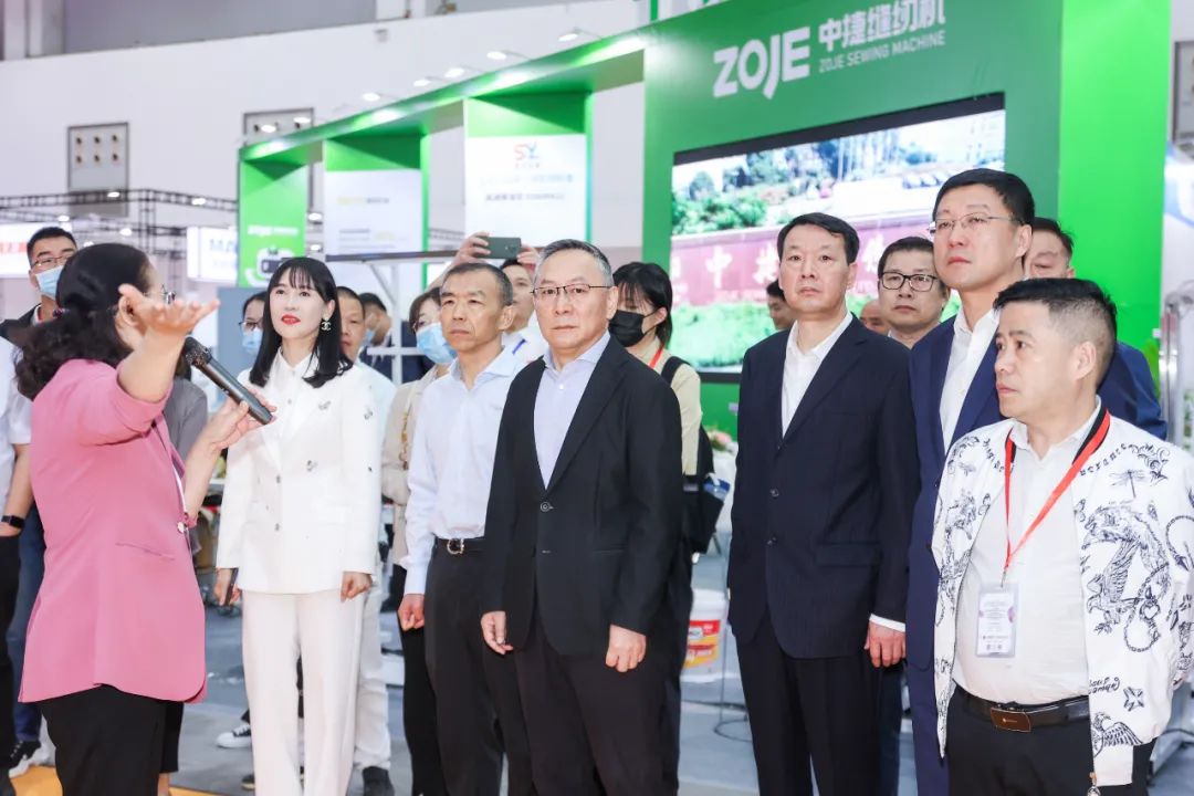 潮起江城,面向未來 | 2023武漢國際紡織面料及輔料博覽會啟幕