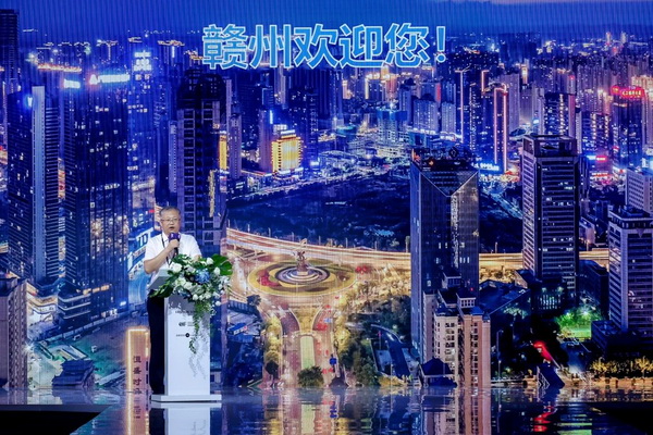 多元時尚、燃爆灣區(qū)!FS深圳國際服裝供應(yīng)鏈博覽會、深圳原創(chuàng)時裝周、PV深圳展盛大啟幕