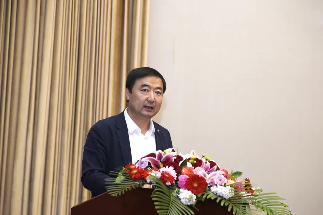織夢(mèng)五年,匠心明遠(yuǎn)||第五屆“明遠(yuǎn)杯”創(chuàng)意設(shè)計(jì)大賽頒獎(jiǎng)典禮暨中國(guó)紡織品進(jìn)出口商會(huì)家紡分會(huì)換屆會(huì)議圓滿舉辦!