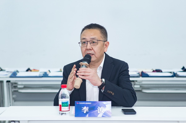 以人才培育為行業(yè)注入持久驅(qū)動(dòng)力!第十一屆十佳紡織面料設(shè)計(jì)師評(píng)審會(huì)于柯橋舉行
